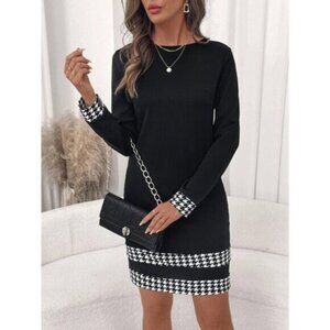 Houndstooth striped long sleeve sheath dress black